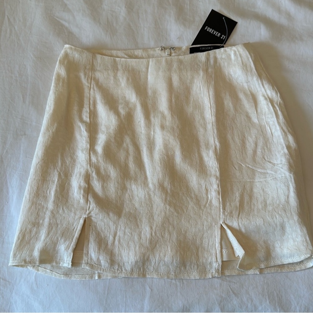 Forever 21 Cream Mini Skirt